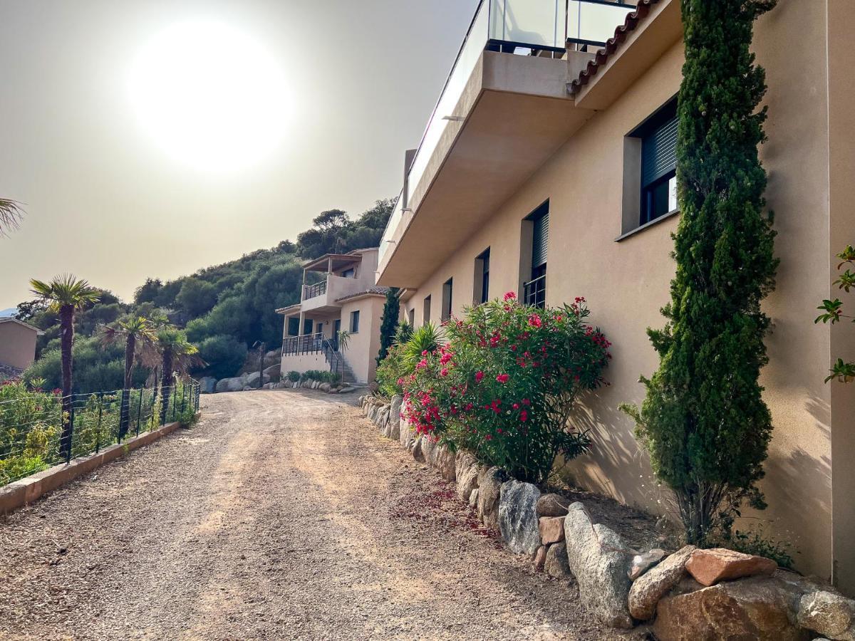 Via Mare Hotel Сан-Люси дьо Порто-Векио Екстериор снимка
